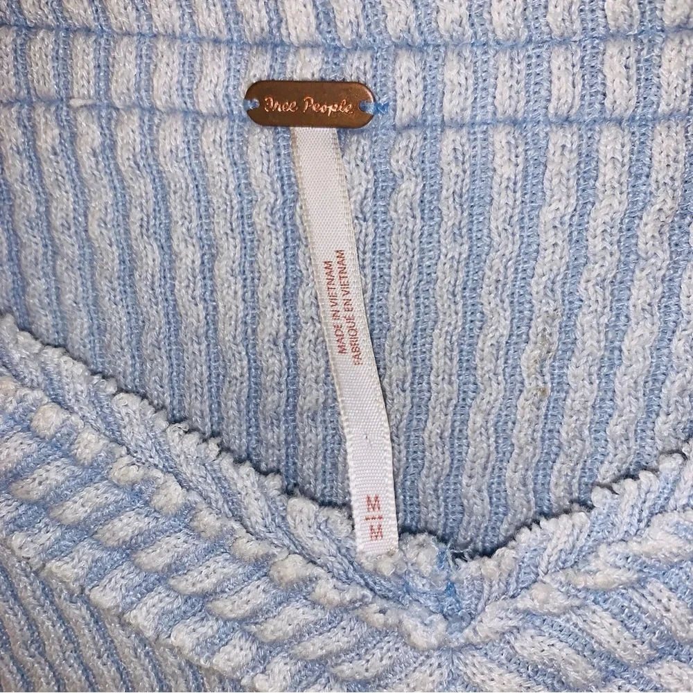 Free people Easy V sweatshirt Light Blue - Picture 6 of 6